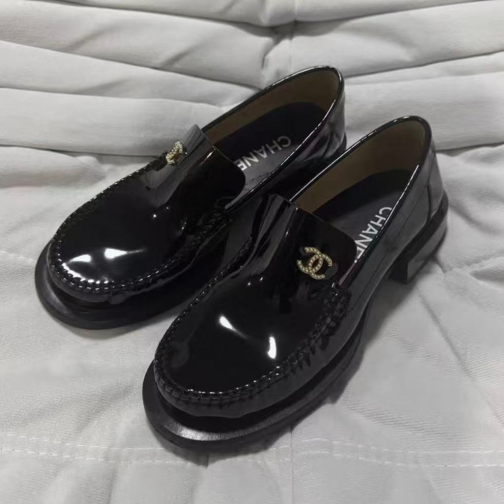 CHANEL Glossy Black Loafers